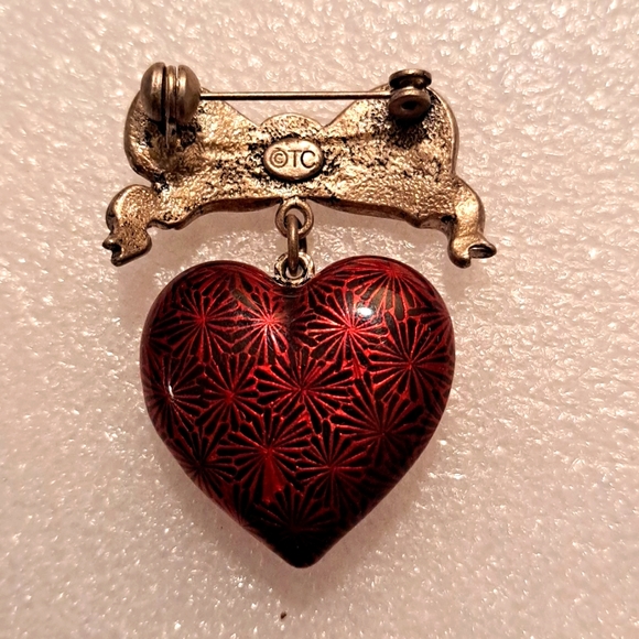T.C. Heart Pin - Picture 2 of 3